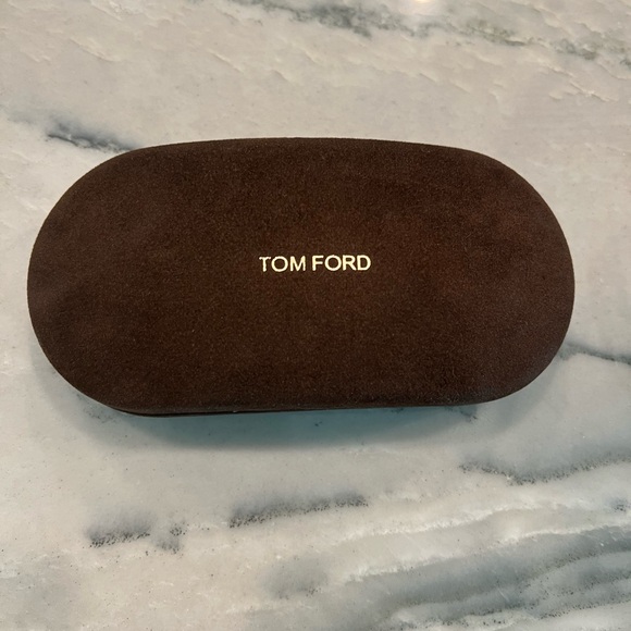 🕶️ TOM FORD Brown Velour Empty Sunglasses Hard Case and lens cloth EUC 🕶️ - Picture 2 of 8